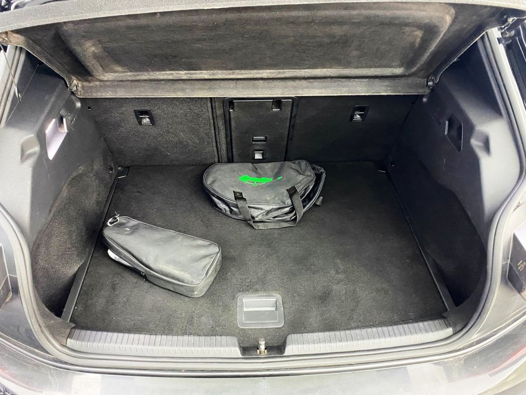 Used Volkswagen ID.3 2020 for sale - 76470064: Photo 24