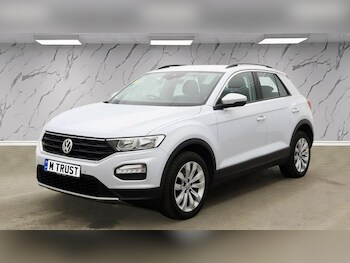 Used Volkswagen T-Roc 2018 for sale - 78645781: Photo