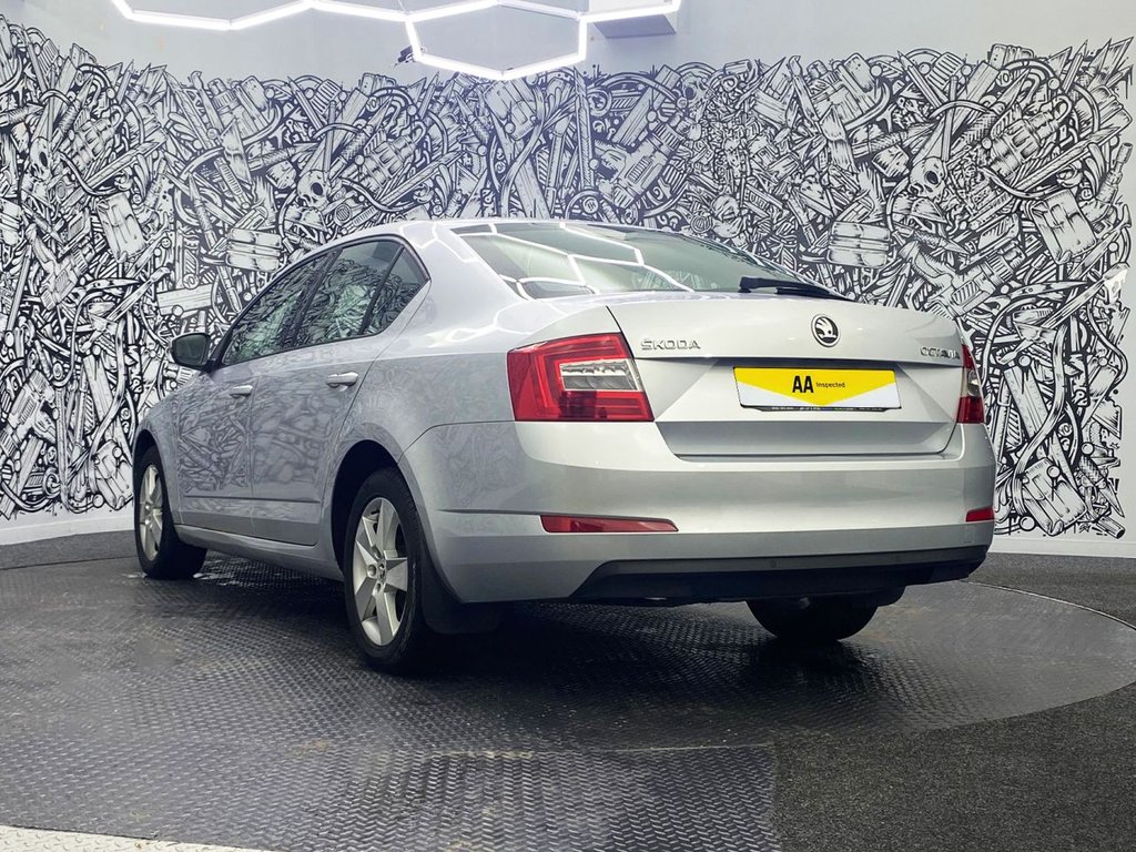Used Skoda Octavia 2014 for sale - 77680286: Photo 8