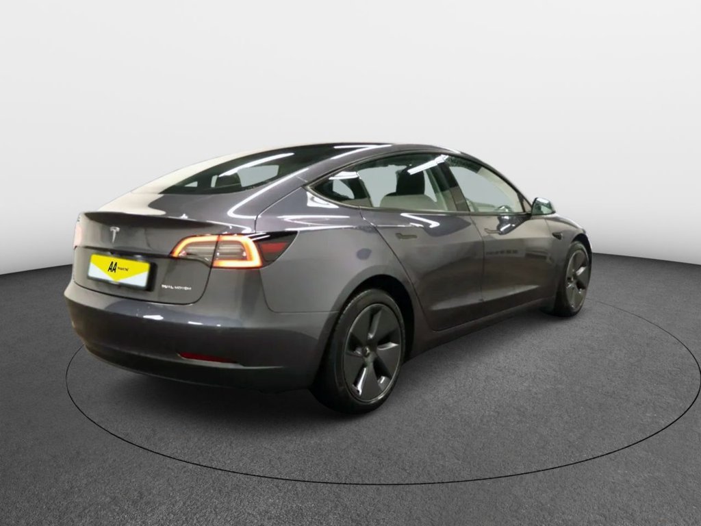 Used Tesla Model 3 2021 for sale - 76132855: Photo 5