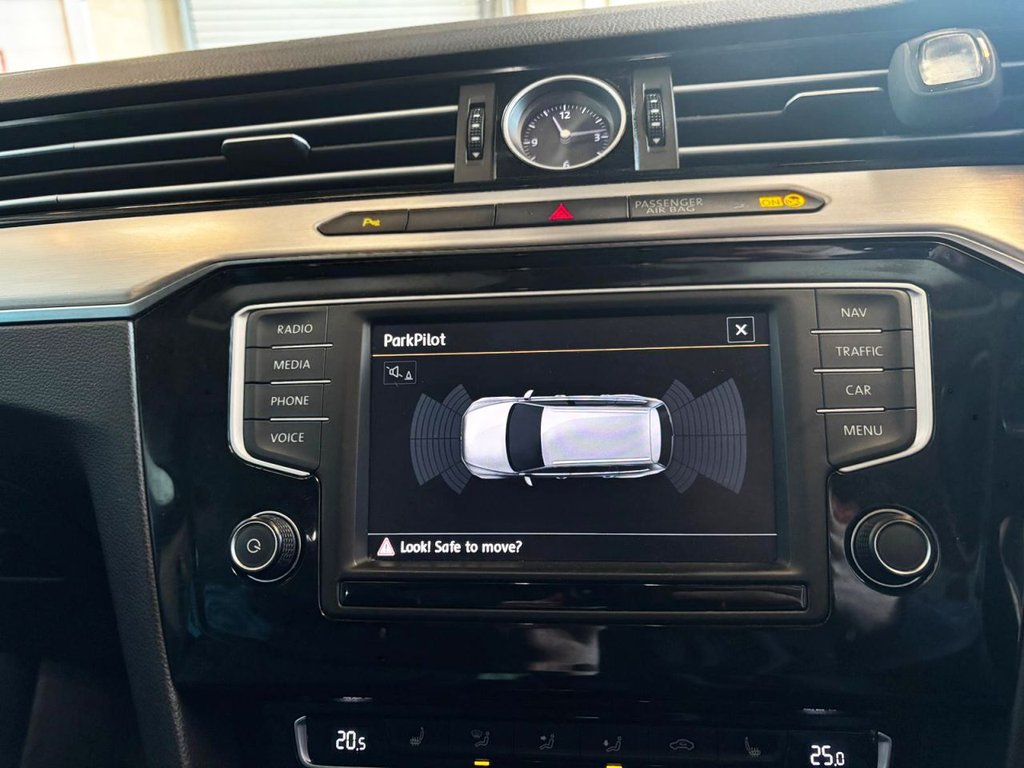 Used Volkswagen Passat 2015 for sale - 78002291: Photo 16