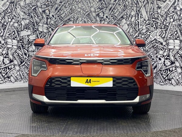 Used Kia Niro 2023 for sale - 76210556: Photo 5