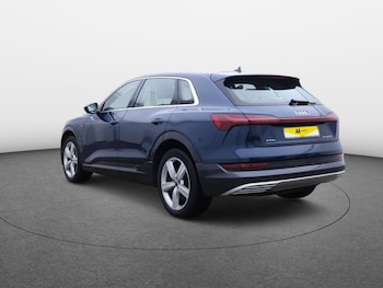 Used Audi e-tron 2021 for sale - 76118847: Photo 3