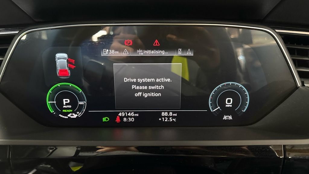 Used Audi e-tron 2021 for sale - 76118847: Photo 9