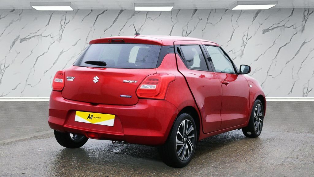 Used Suzuki Swift 2021 for sale - 77038204: Photo 5