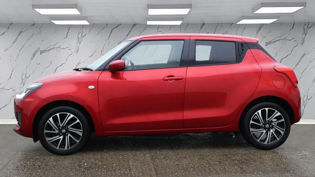 Used Suzuki Swift 2021 for sale - 77038204: Photo 7