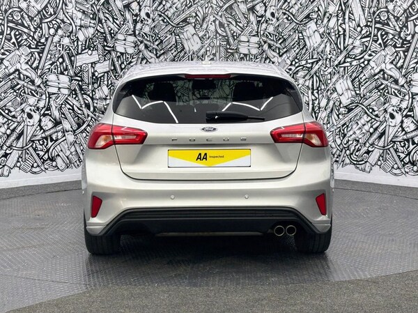 Used Ford Focus 2020 for sale - 76048023: Photo 10