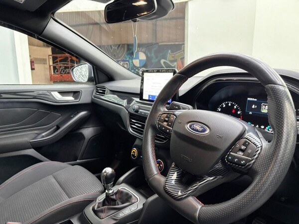 Used Ford Focus 2020 for sale - 76048023: Photo 21
