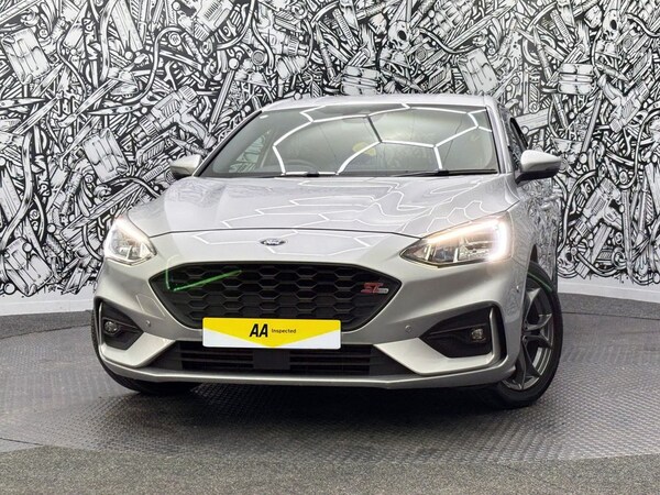 Used Ford Focus 2020 for sale - 76048023: Photo 6