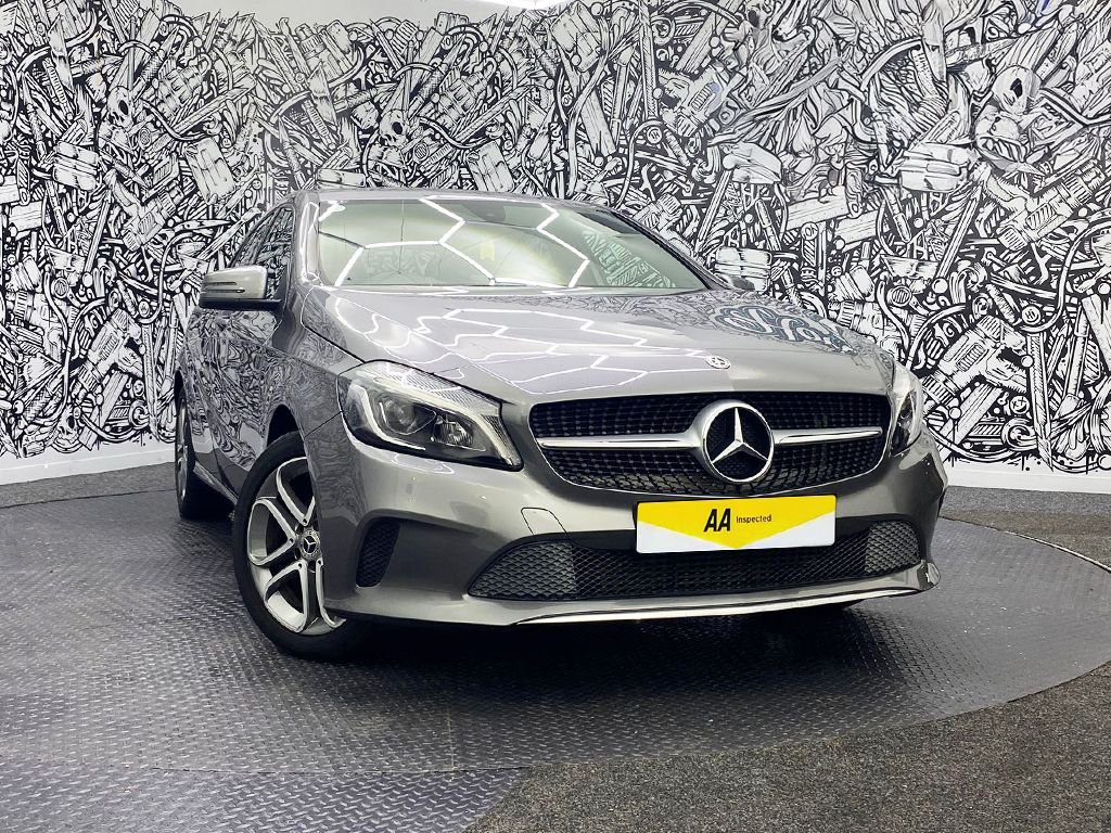 Used Mercedes-Benz A-Class 2018 for sale - 76665549: Photo 4