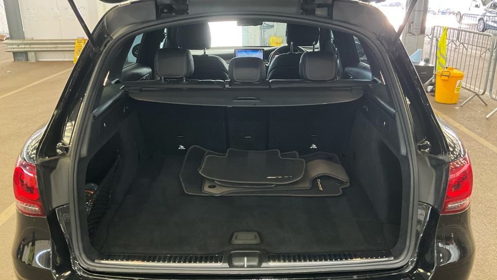Used Mercedes-Benz GLC 2020 for sale - 76367923: Photo 12