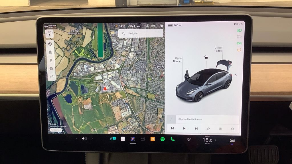 Used Tesla Model 3 2021 for sale - 76132633: Photo 8