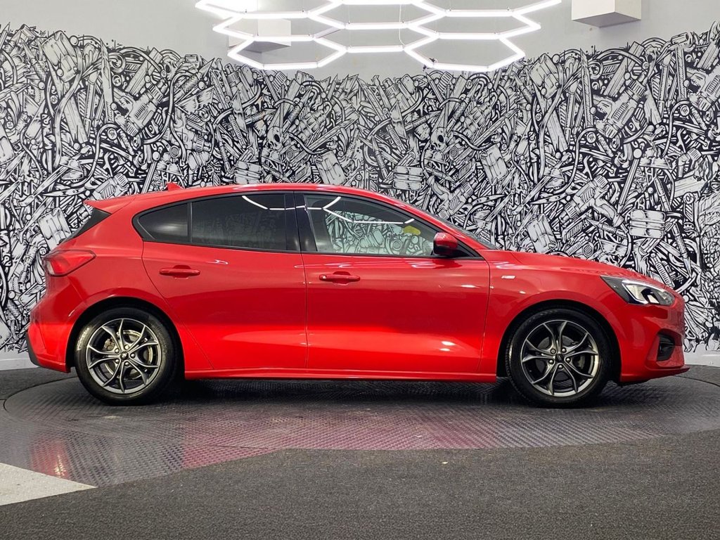 Used Ford Focus 2018 for sale - 77153118: Photo 13