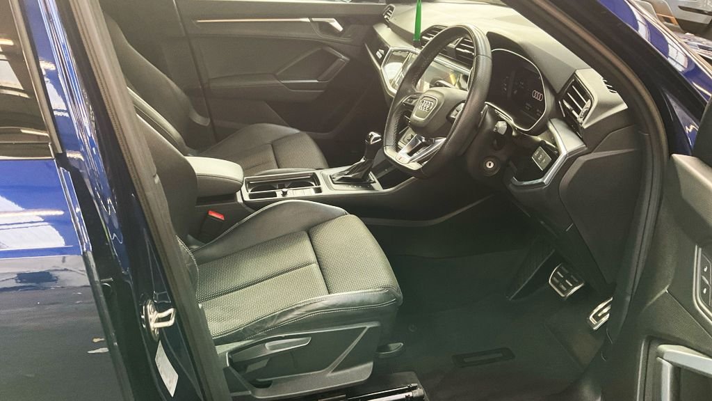 Used Audi Q3 2023 for sale - 78145322: Photo 12