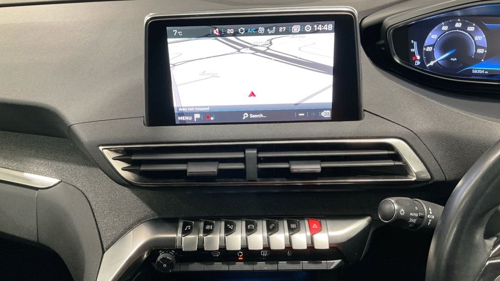 Used Peugeot 3008 2020 for sale - 77608859: Photo 11