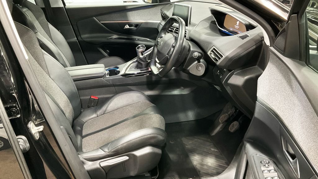 Used Peugeot 3008 2020 for sale - 77608859: Photo 14