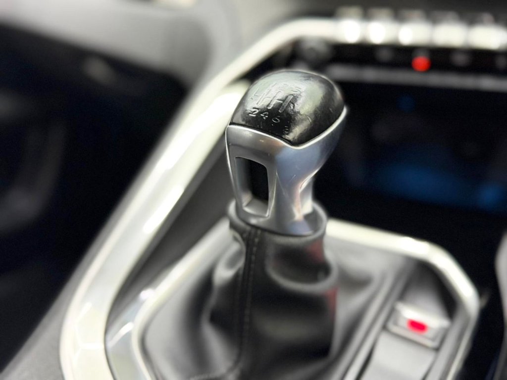 Used Peugeot 3008 2020 for sale - 77608859: Photo 24