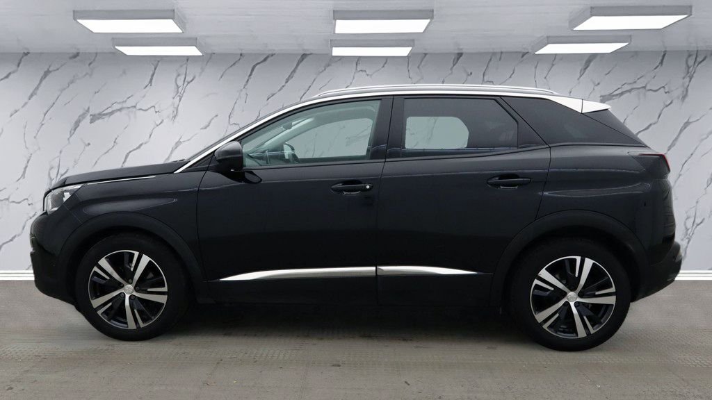 Used Peugeot 3008 2020 for sale - 77608859: Photo 9