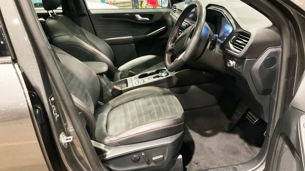 Used Ford Kuga 2021 for sale - 76386619: Photo 10