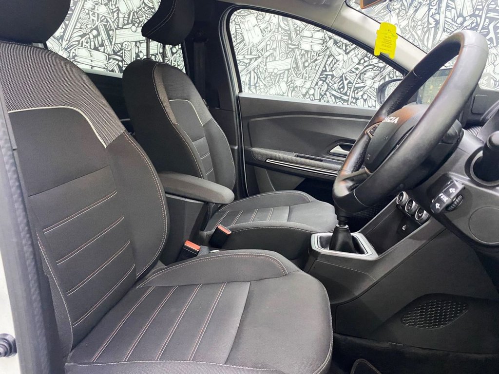 Used Dacia Jogger 2023 for sale - 76396057: Photo 25