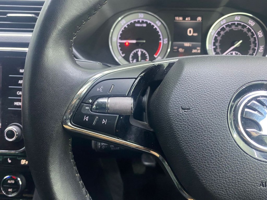 Used Skoda Superb 2021 for sale - 76396228: Photo 23
