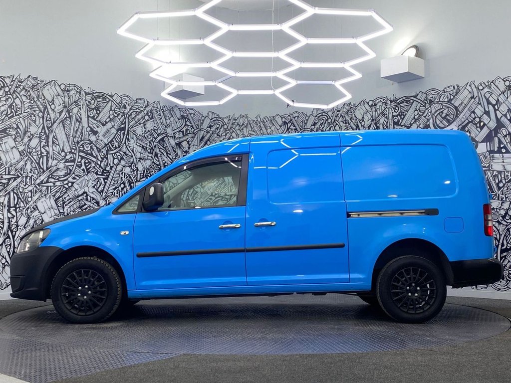 Used Volkswagen Caddy Maxi 2011 for sale - 77037660: Photo 11