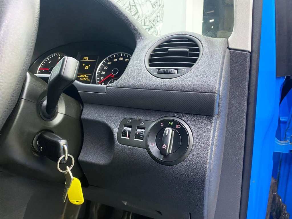 Used Volkswagen Caddy Maxi 2011 for sale - 77037660: Photo 19