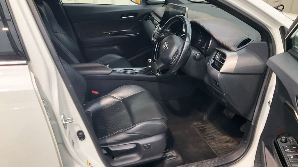 Used Toyota C-HR 2019 for sale - 78154064: Photo 12