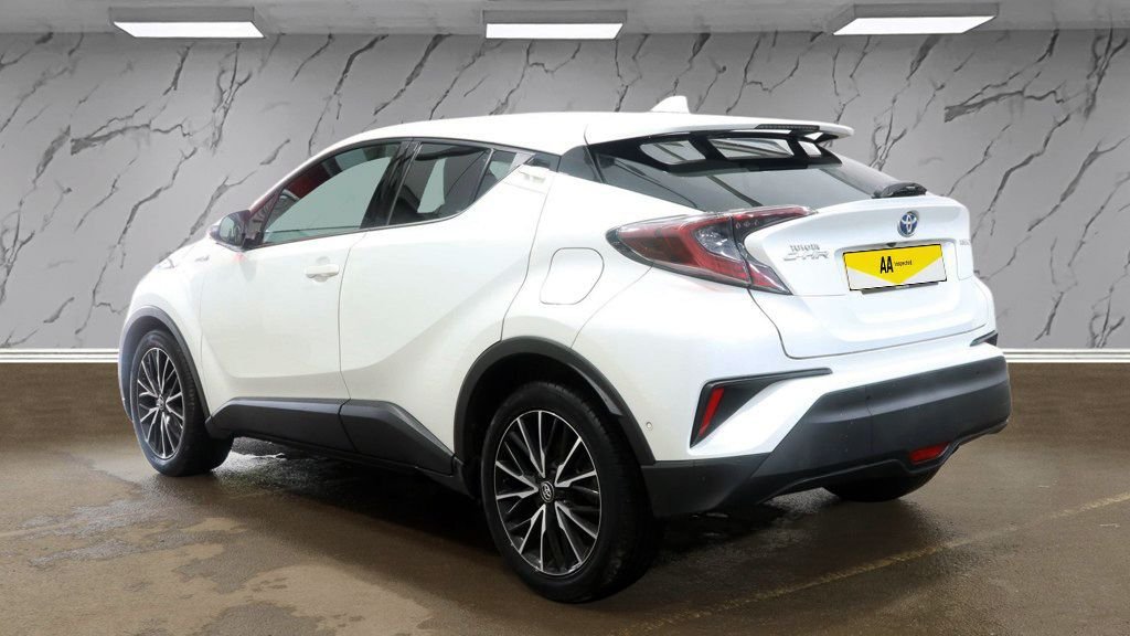 Used Toyota C-HR 2019 for sale - 78154064: Photo 5