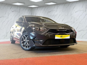 Used Kia Ceed 2023 for sale - 79155056: Photo