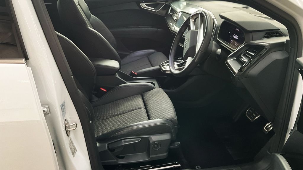 Used Audi Q4 e-tron 2022 for sale - 76396242: Photo 10