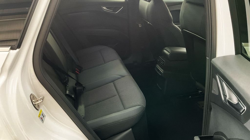 Used Audi Q4 e-tron 2022 for sale - 76396242: Photo 11