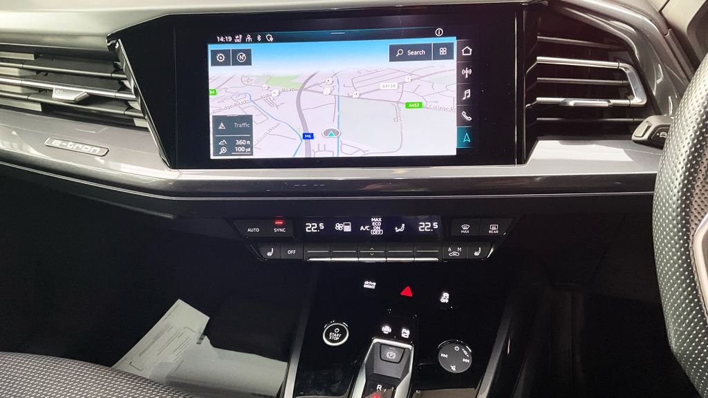 Used Audi Q4 e-tron 2022 for sale - 76396242: Photo 8