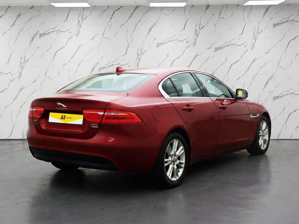Used Jaguar XE 2017 for sale - 77384379: Photo 6