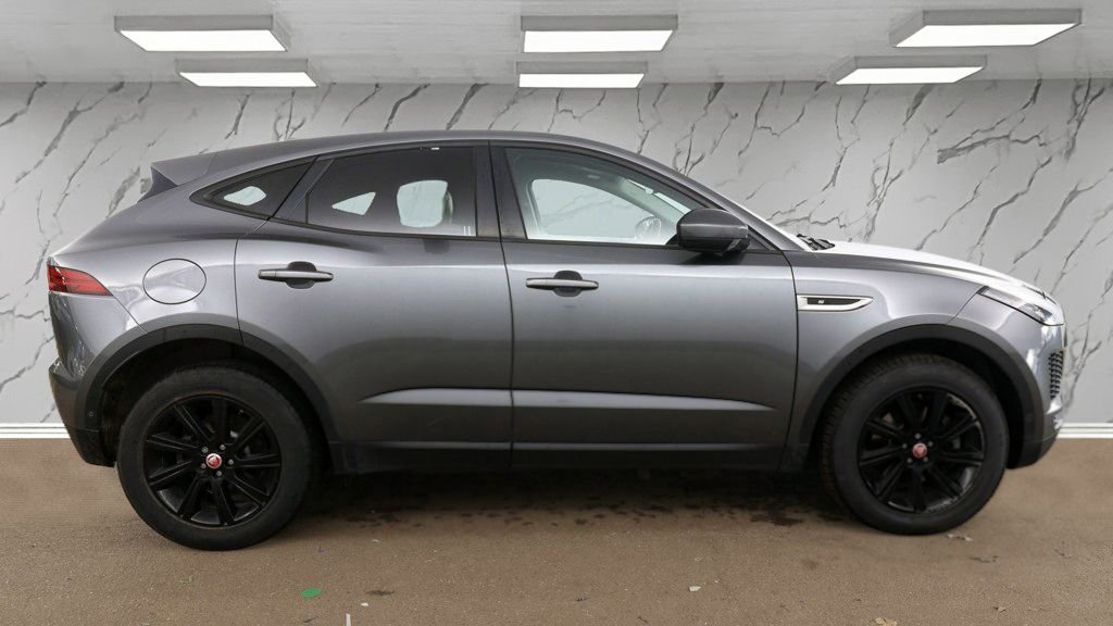 Used Jaguar E-Pace 2018 for sale - 77905430: Photo 7