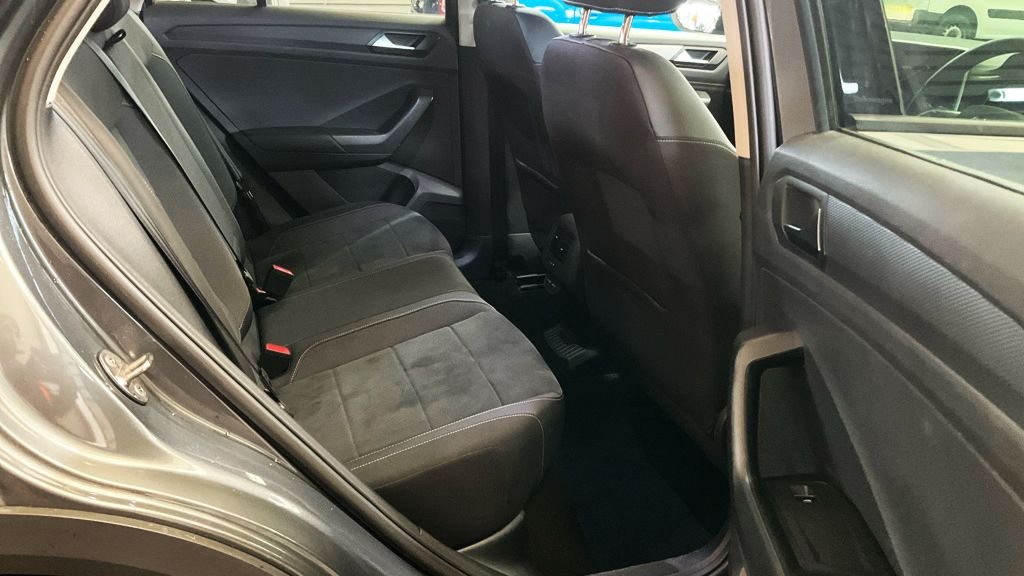 Used Volkswagen T-Roc 2022 for sale - 78145136: Photo 13