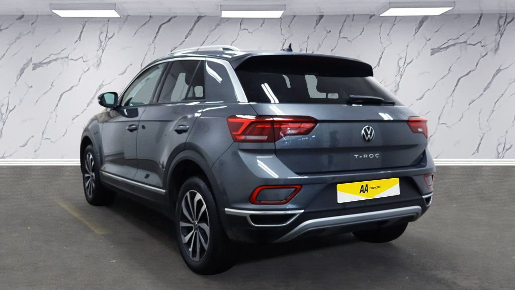 Used Volkswagen T-Roc 2022 for sale - 78145136: Photo 5