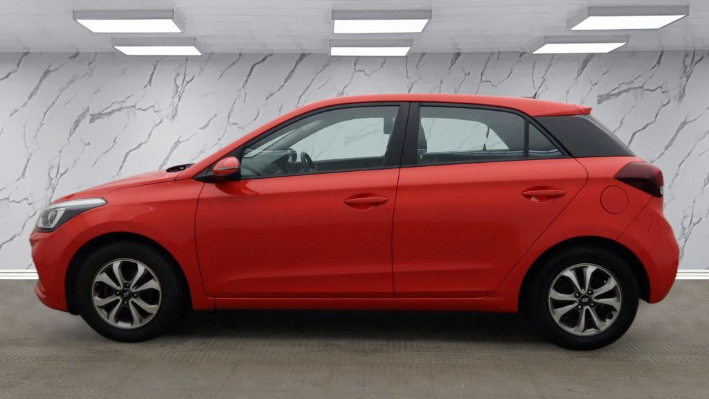 Used Hyundai i20 2019 for sale - 77064924: Photo 7