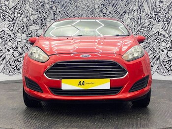 Used Ford Fiesta 2015 for sale - 77407639: Photo