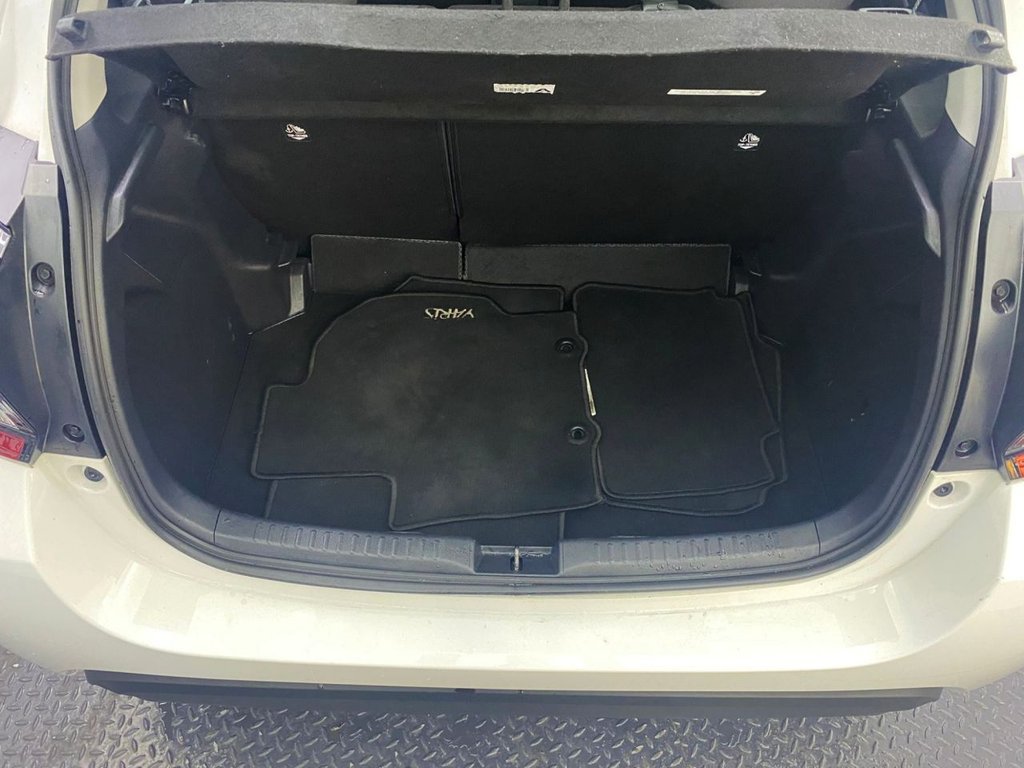 Used Toyota Yaris 2022 for sale - 76482521: Photo 25