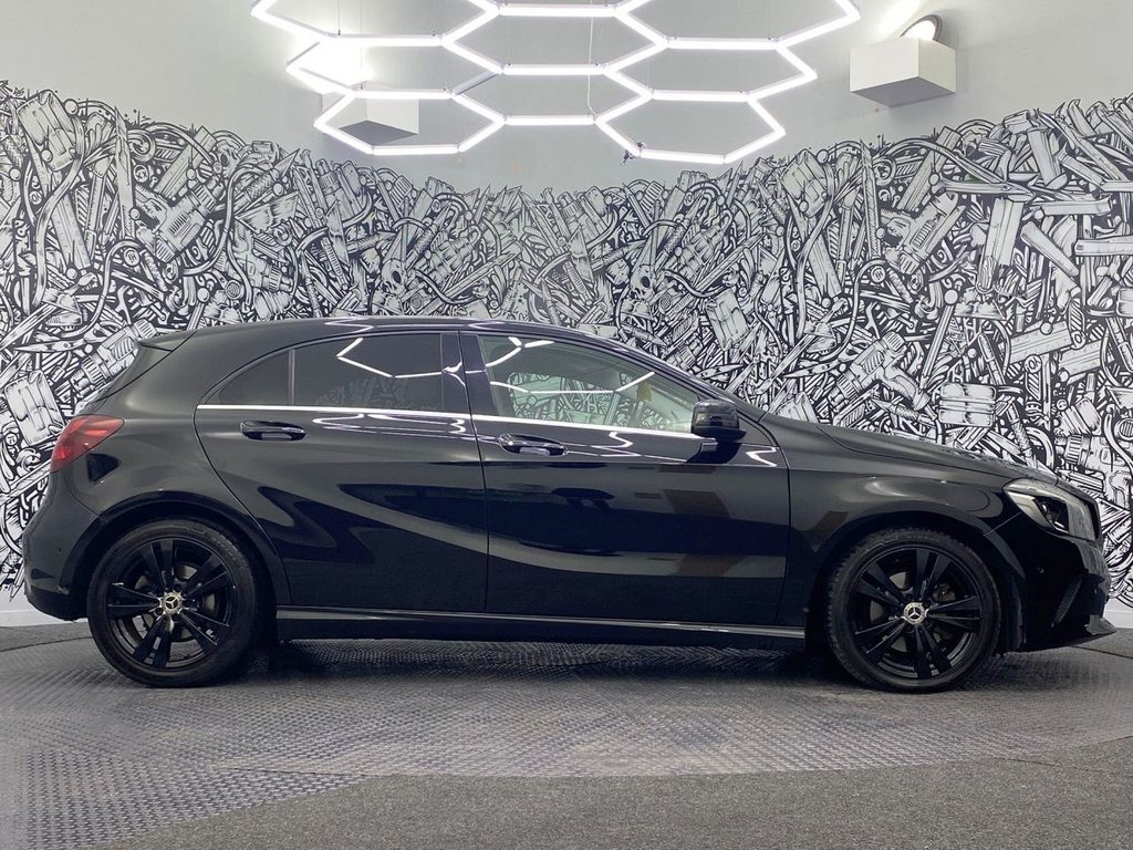 Used Mercedes-Benz A-Class 2017 for sale - 76385837: Photo 13