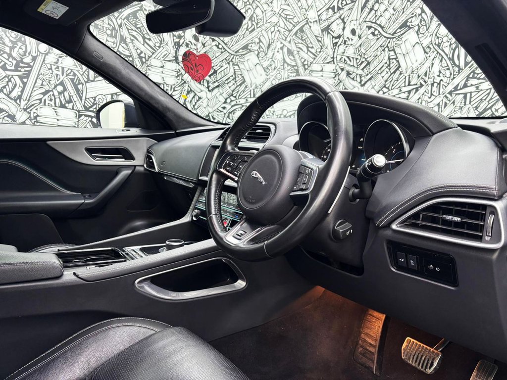 Used Jaguar F-Pace 2019 for sale - 77820693: Photo 23