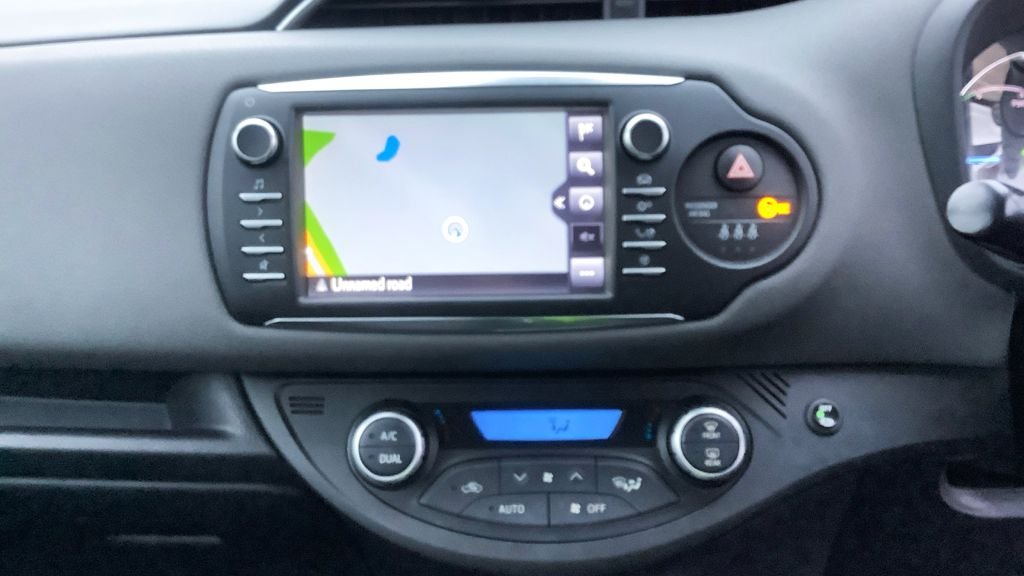 Used Toyota Yaris 2019 for sale - 77499244: Photo 11