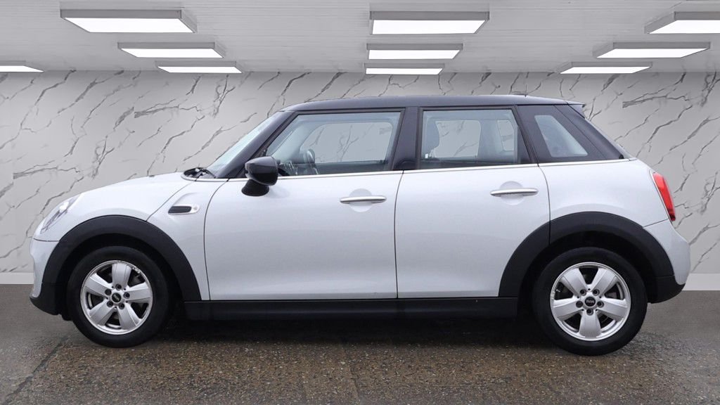 Used MINI Hatch 2020 for sale - 76406522: Photo 7