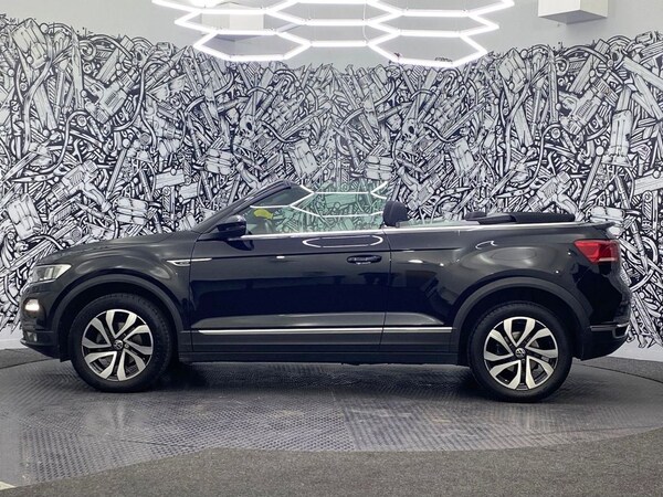 Used Volkswagen T-Roc 2021 for sale - 76010123: Photo 12