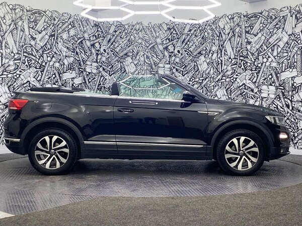 Used Volkswagen T-Roc 2021 for sale - 76010123: Photo 14