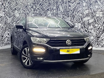 Used Volkswagen T-Roc 2021 for sale - 76010123: Photo 4