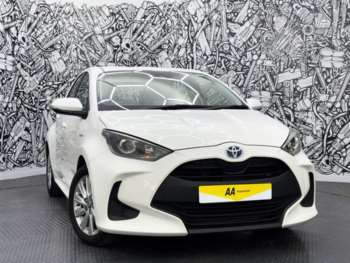 Used Toyota Yaris 2021 for sale - 74168945: Photo