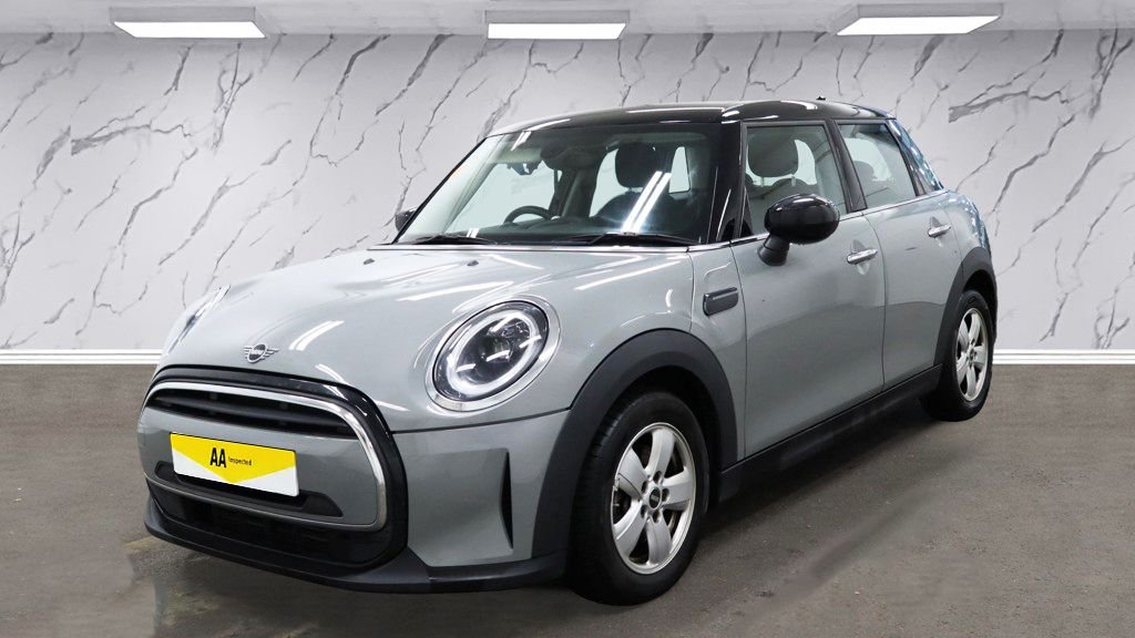 Used MINI Hatch 2022 for sale - 76724601: Photo 2