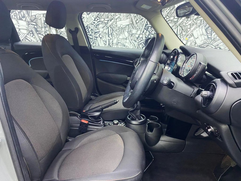 Used MINI Hatch 2022 for sale - 76724601: Photo 21